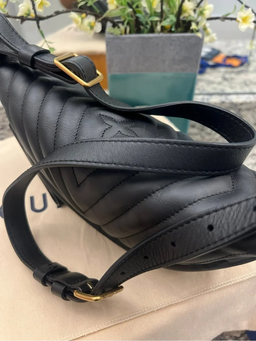 LV bumbag